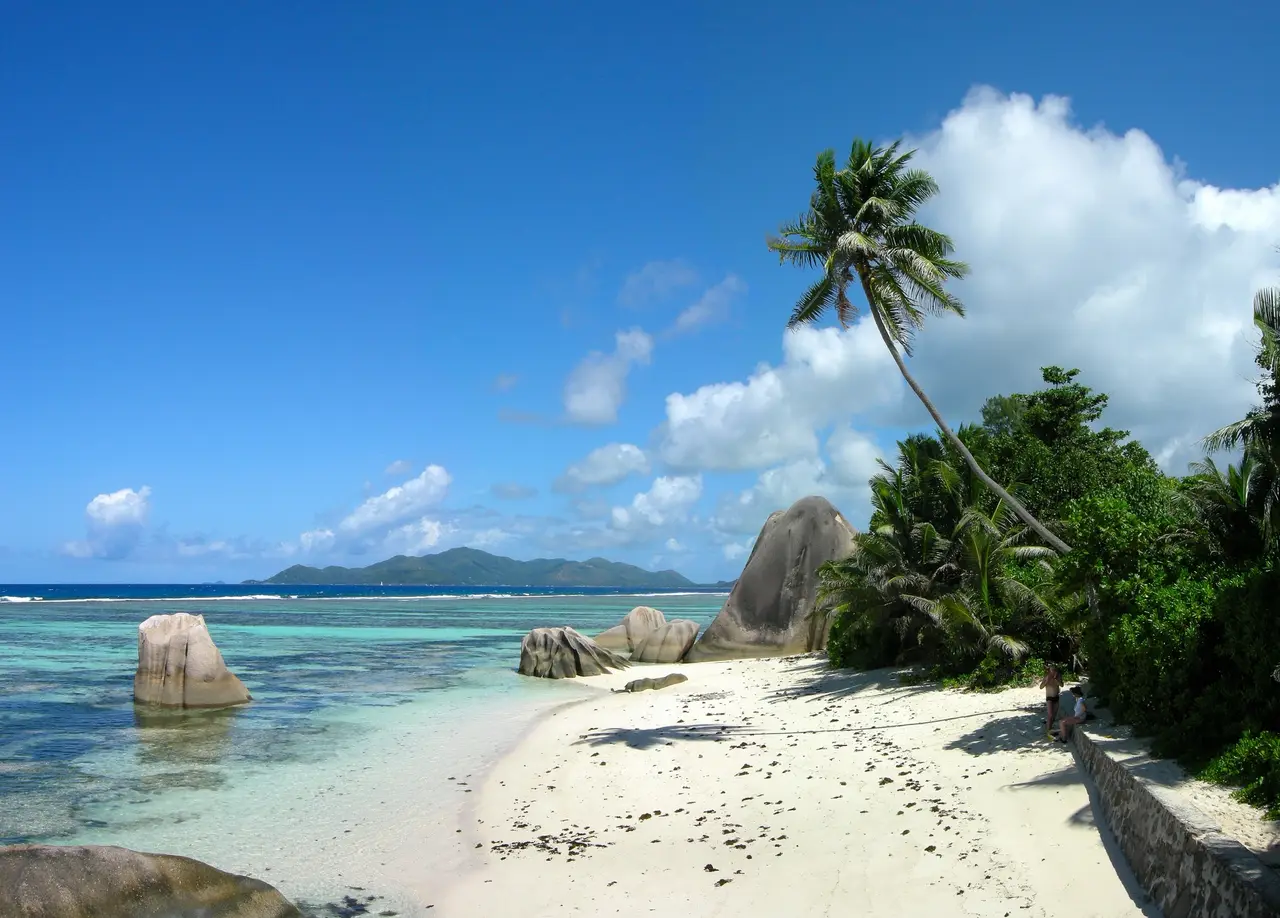 Anse Source d’Argent a La Digue, tra palme e massi di granito