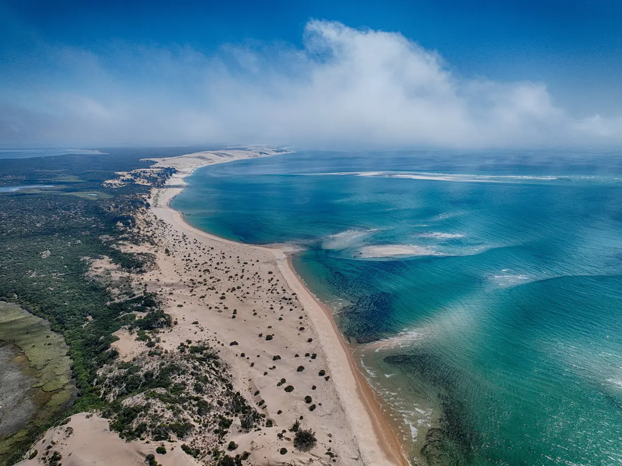 L’isola di Bazaruto dall’alto, tra dune e lagune