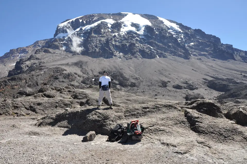 La Barranco Wall con il Kibo innevato