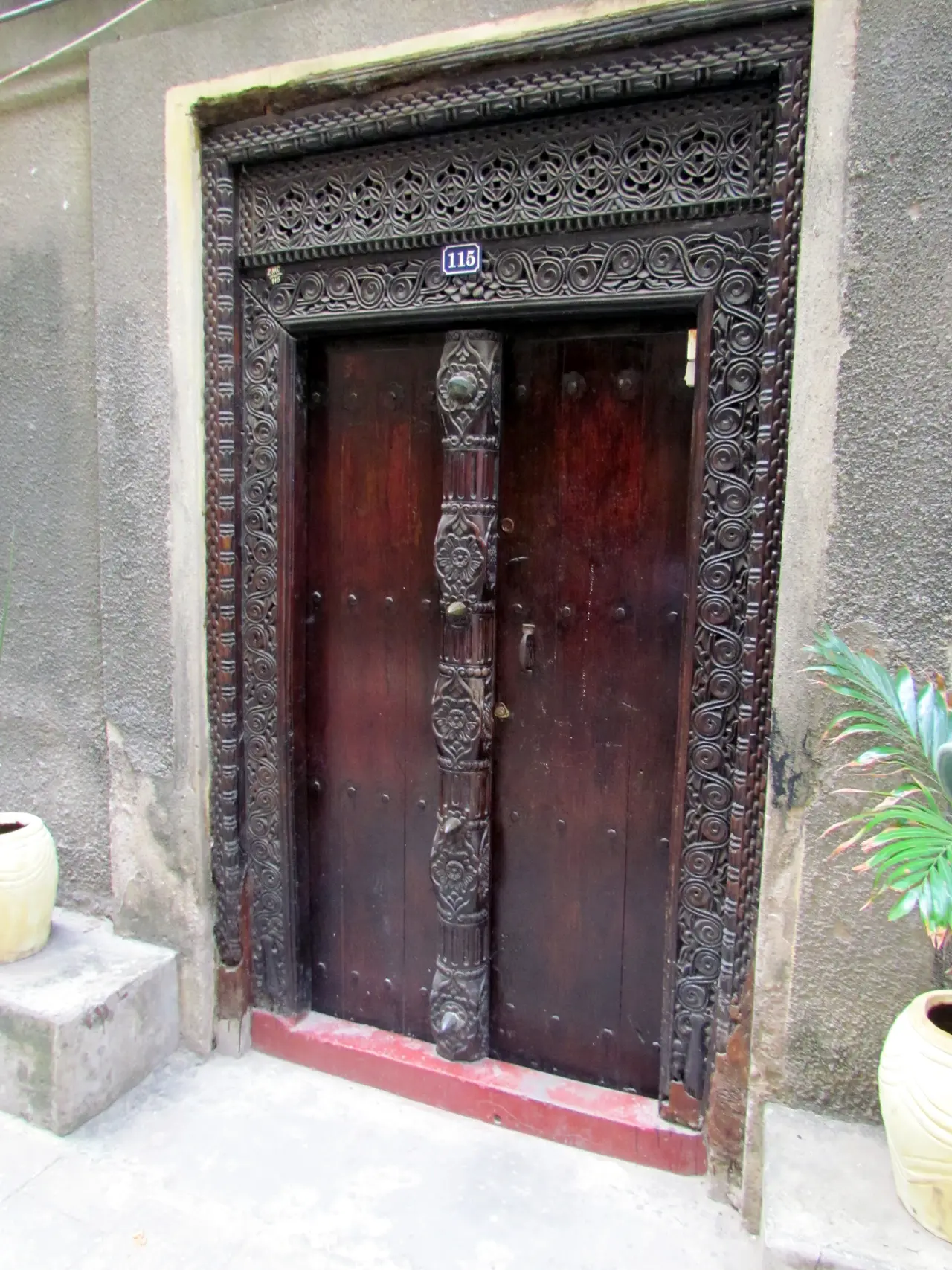 Porta intagliata a Stone Town, Zanzibar